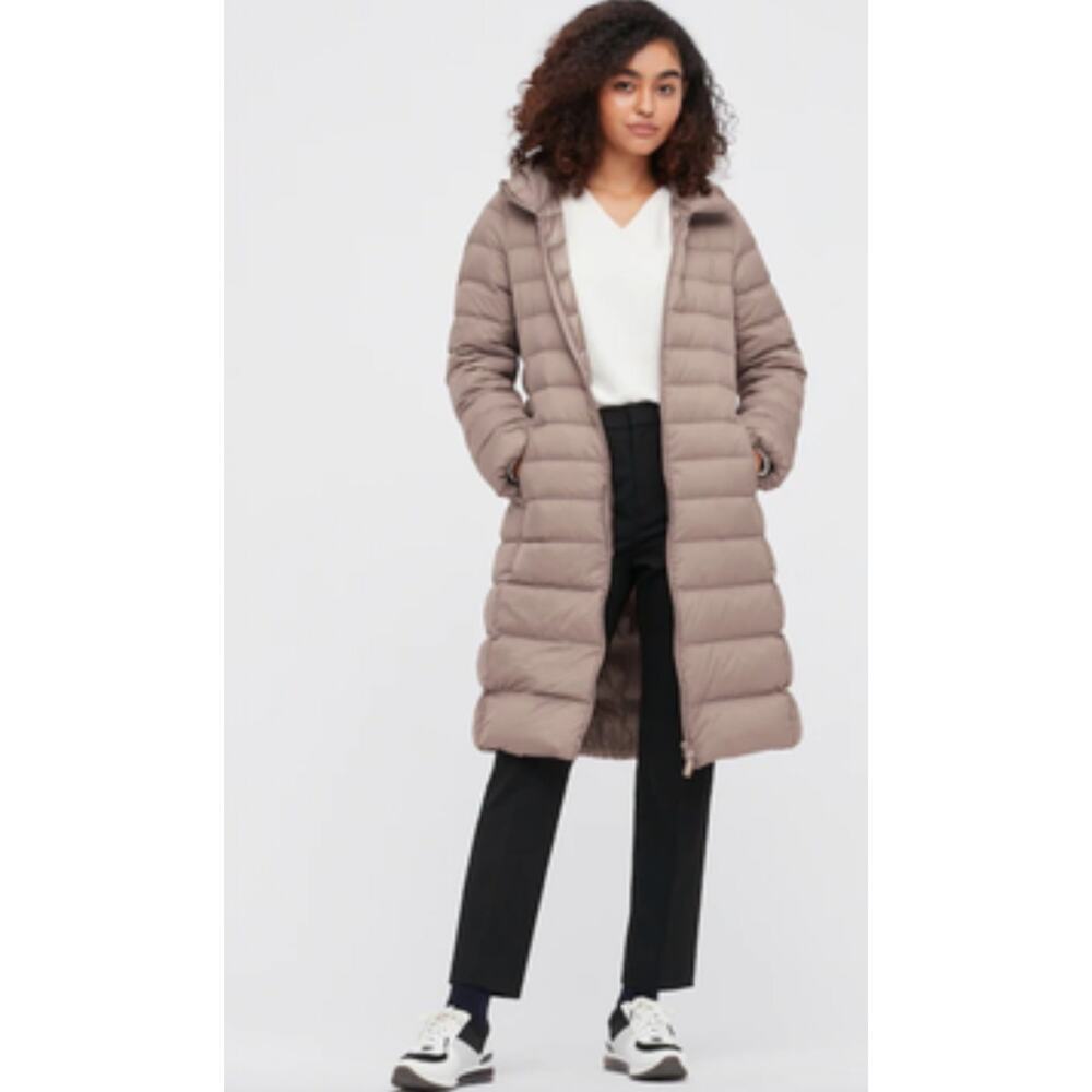 Uniqlo Ultra Light Down Coat Womens Hooded Long Puffer Full Zip Wears once